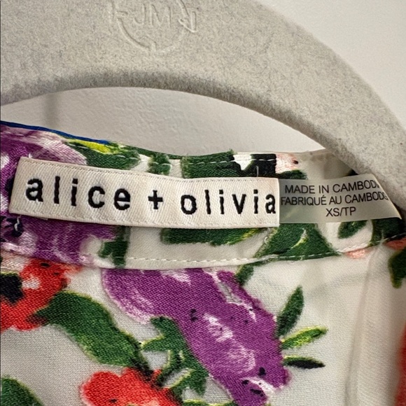 ✨ ALICE + OLIVIA Sheila Gardenia Blouson Sleeve Blouse 🌸 - Picture 6 of 16